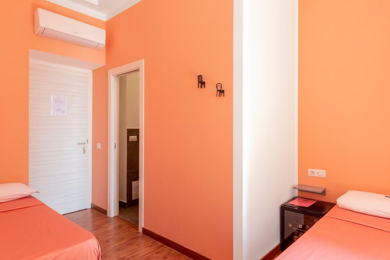 B&B Monserrato เนเปิลส์ ภายนอก รูปภาพ